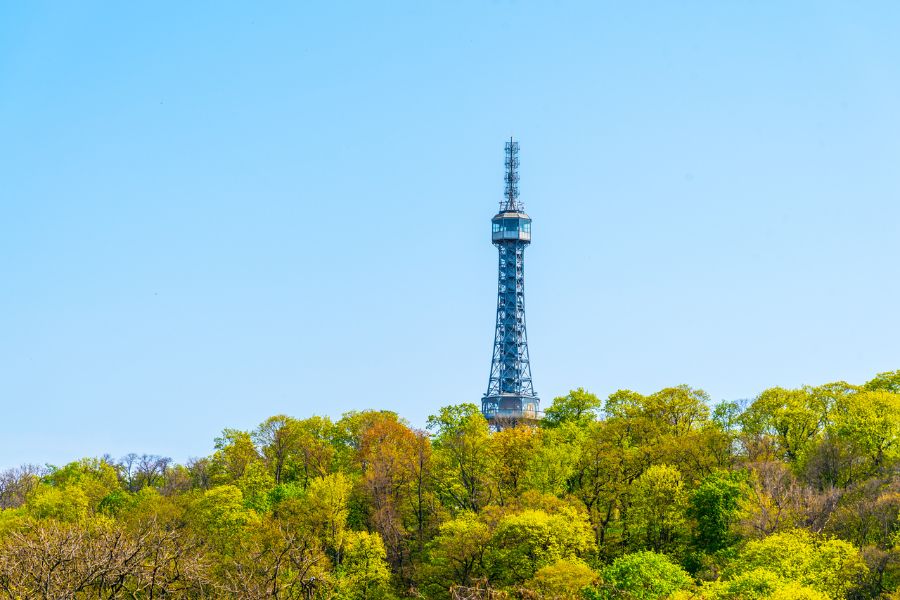 petrin tower 2